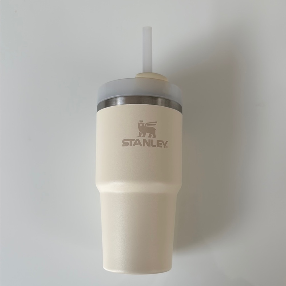 Stanley Beige Tumbler with Straw